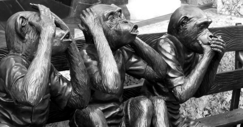 Collard Spiritual Direction - Spiritual Life and Quiet - photo of sculpted "See No Evil, Hear No Evil, Speak No Evil" monkeys by Paulette Vautour via Unsplash